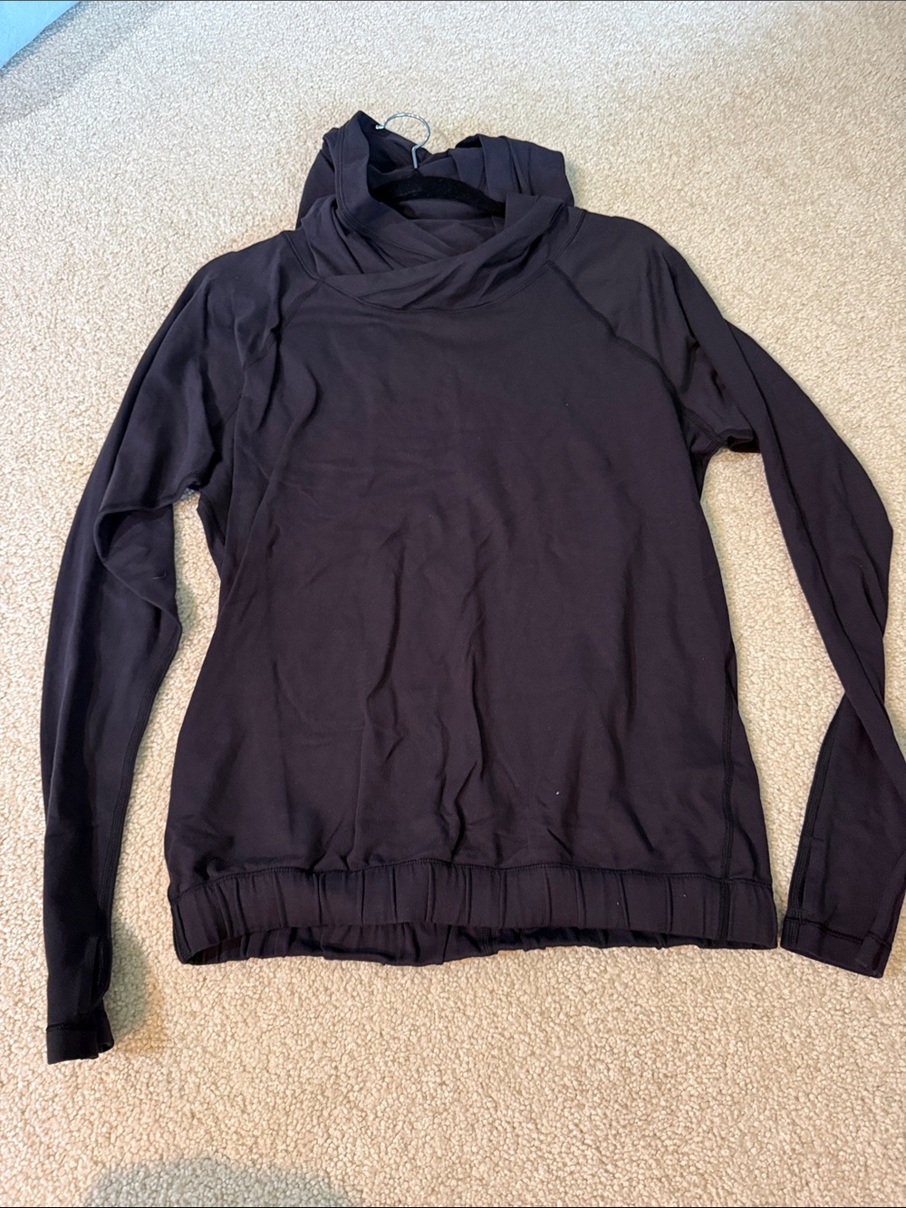 lululemon athletica Black Long Sleeve Hooded Pullover